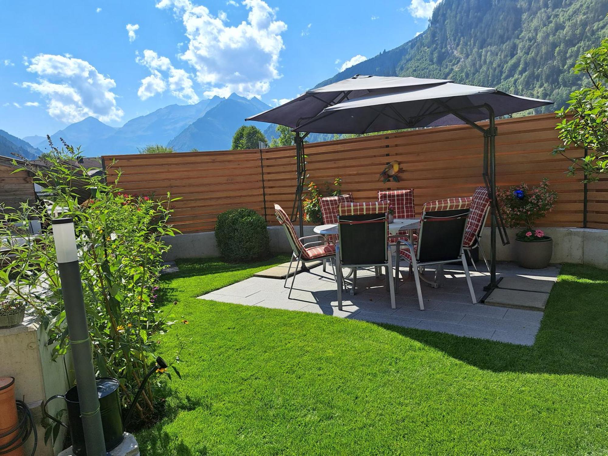 Pension Und Appartement Weinschreiber Rauris Exterior foto